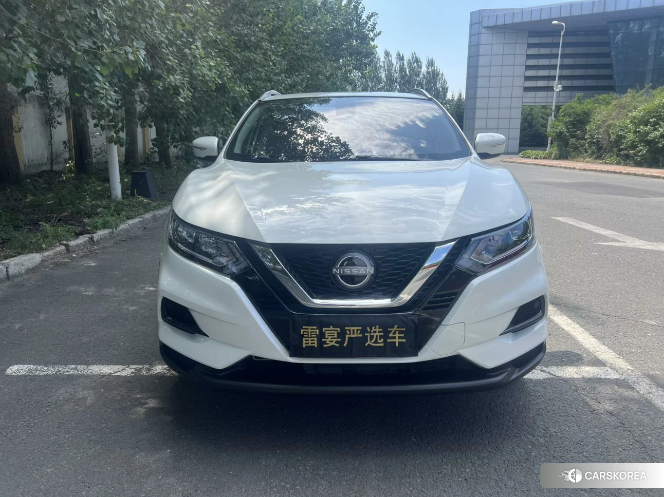 Nissan Qashqai 2023 Белый из Китая, фото 2