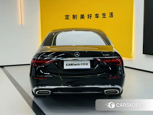 Mercedes-Benz Maybach S-class 2023 Черный из Китая, фото 2