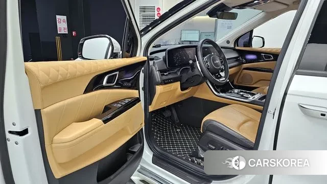 Kia Carnival 4th generation 2023 Белый из Кореи, фото 2