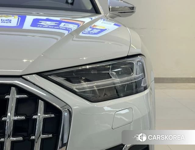 Audi A8 2021 Белый из Китая, фото 2