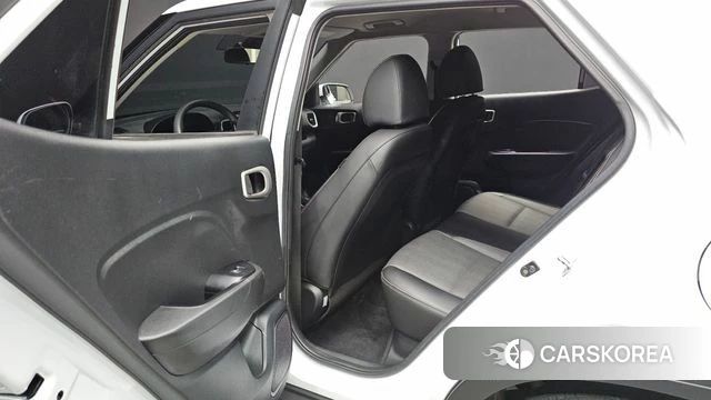 Hyundai Venue 2021 Белый из Кореи, фото 2