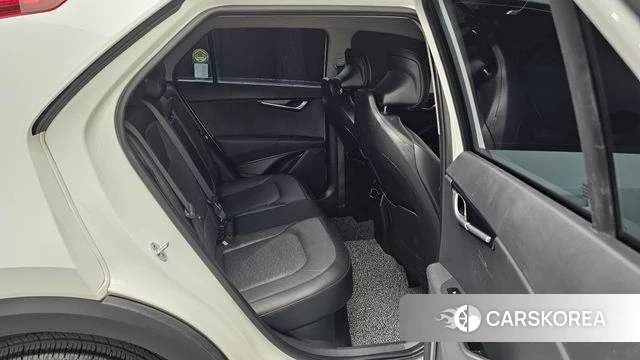 Kia Di Ol Nu Niro 2022 Белый из Кореи, фото 2