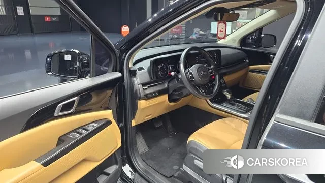 Kia Carnival 4th generation 2021 Черный из Кореи, фото 2