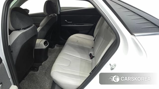 Hyundai Avante (CN7) 2022 Белый из Кореи, фото 2