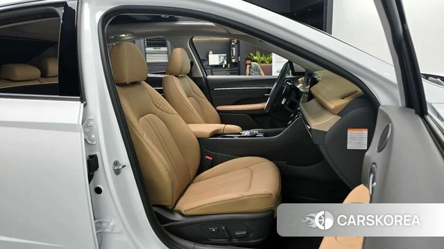 Hyundai Sonata D Edge Hybrid (DN8) 2026 Белый из Кореи, фото 2