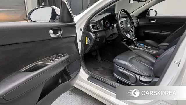 Kia The New K5 2nd generation 2019 Белый из Кореи, фото 2