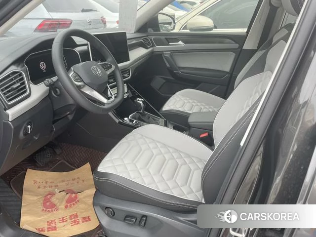 Volkswagen Tanyue 2023 Черный из Китая, фото 2