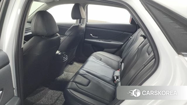 Hyundai Avante (CN7) 2022 Белый из Кореи, фото 2