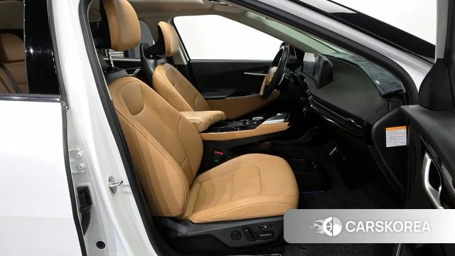 Kia EV6 2023 Белый из Кореи, фото 2