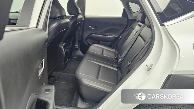 Hyundai Kona (SX2) 2024 Белый из Кореи, фото 2
