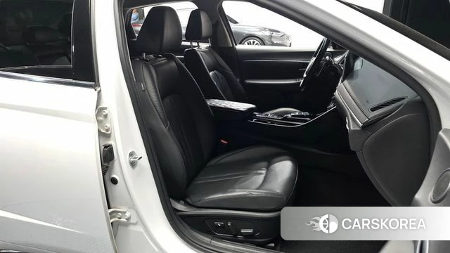 Hyundai Sonata (DN8) 2019 Белый из Кореи, фото 2