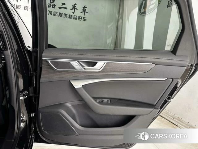 Audi A6L 2025 Черный из Китая, фото 2