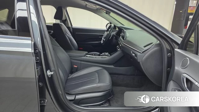 Hyundai Sonata (DN8) 2022 Серый из Кореи, фото 2