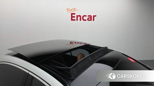 Mercedes-Benz E-Class W214 2026 Белый из Кореи, фото 2