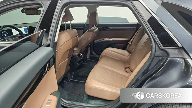 Hyundai Grandeur (GN7) 2023 Серый из Кореи, фото 2