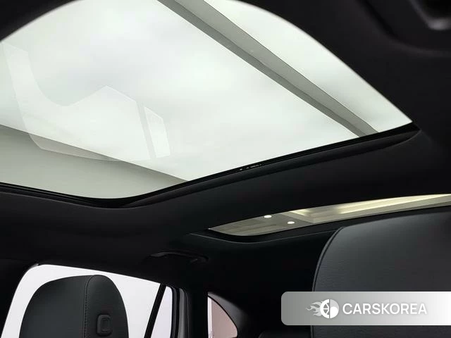 Mercedes-Benz GLA 2022 Белый из Китая, фото 2
