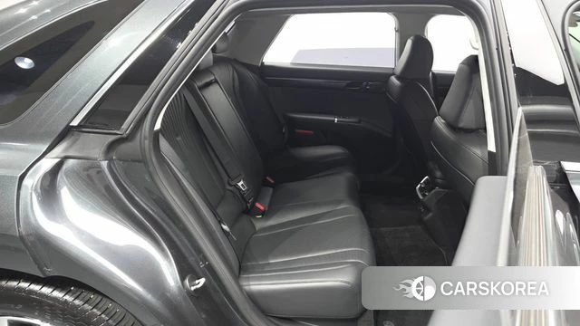 Hyundai Grandeur (GN7) 2023 Серый из Кореи, фото 2