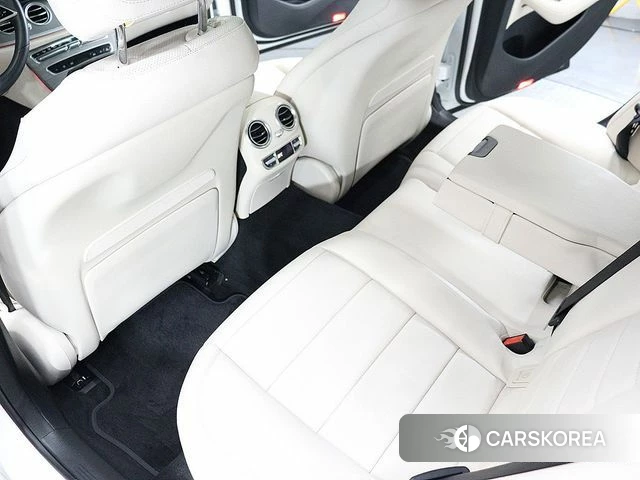 Mercedes-Benz E-Class W213 2022 Белый из Кореи, фото 2