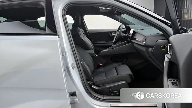 Polestar Polestar 2 2023 Серебристо-серый из Кореи, фото 2