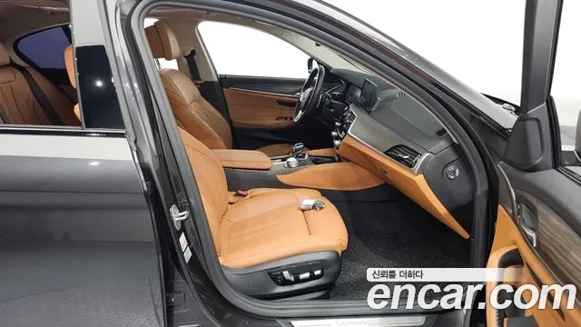 BMW 5 Series (G30) 2019 Серый из Кореи, фото 2