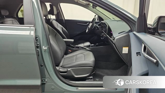 Kia Di Ol Nu Niro 2024 Зеленый из Кореи, фото 2