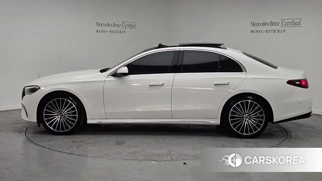 Mercedes-Benz E-Class W214 2024 Белый из Кореи, фото 2