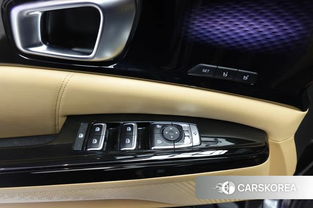 Kia The New Carnival 4th Generation 2023 Черный из Кореи, фото 2