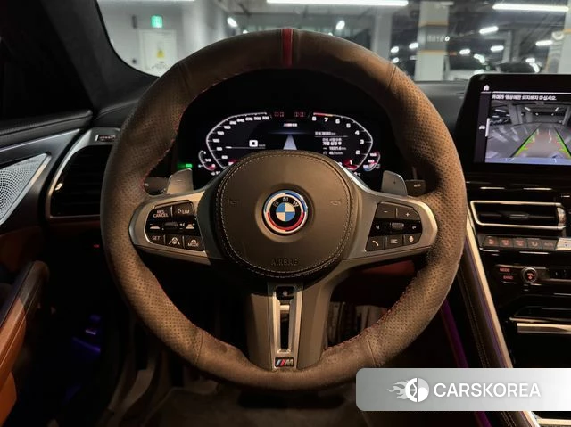 BMW 8 Series (G15) 2023 Белый из Кореи, фото 2