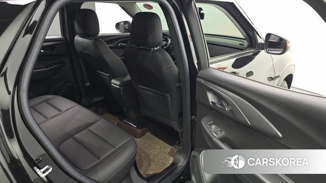 Chevrolet (GM Daewoo) Trailblazer 2021 Черный из Кореи, фото 2