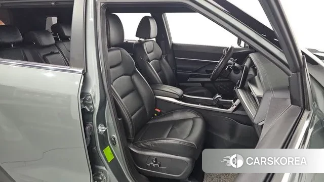 Ssangyong Torres 2023 Серый из Кореи, фото 2