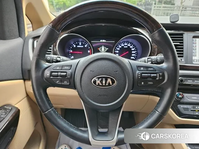 Kia The New Carnival 2019 Черный из Кореи, фото 2