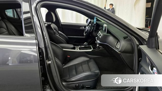 Kia Stinger 2020 Серый из Кореи, фото 2