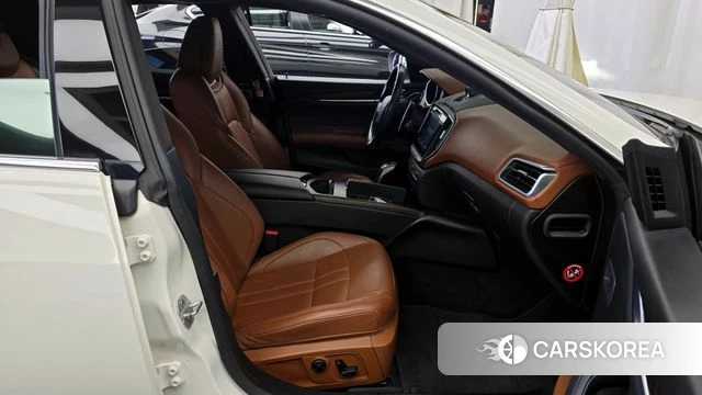 Maserati Ghibli 2020 Белый из Кореи, фото 2