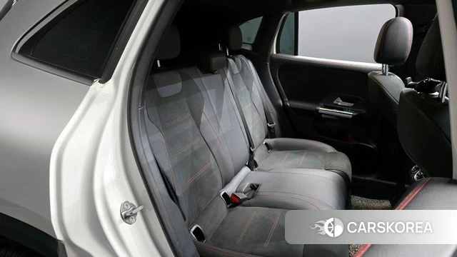 Mercedes-Benz GLA - Class H247 2021 Белый из Кореи, фото 2