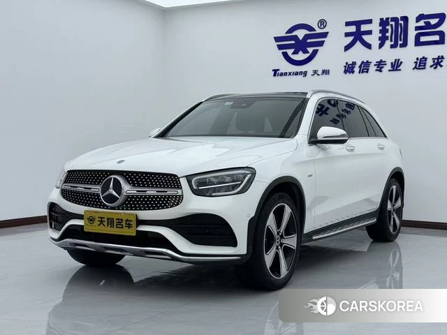 Mercedes-Benz GLC 2022 Белый из Китая, фото 2