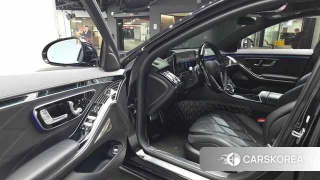 Mercedes-Benz S-Class W223 2023 Черный из Кореи, фото 2