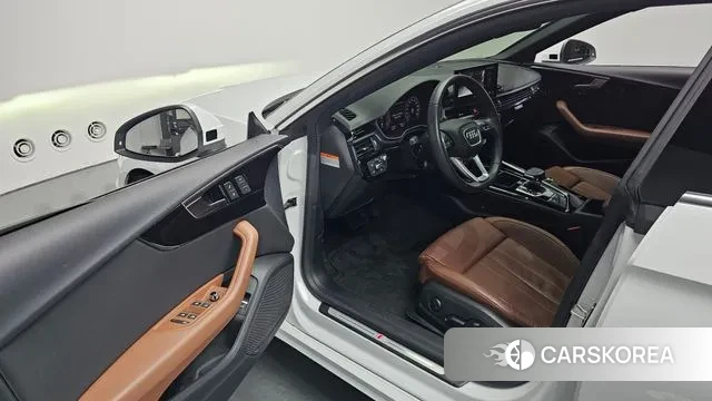 Audi A5 (F5) 2021 Белый из Кореи, фото 2