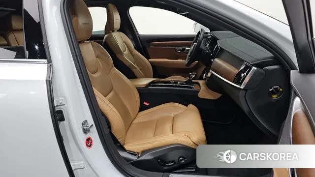 Volvo S90 2019 Белый из Кореи, фото 2