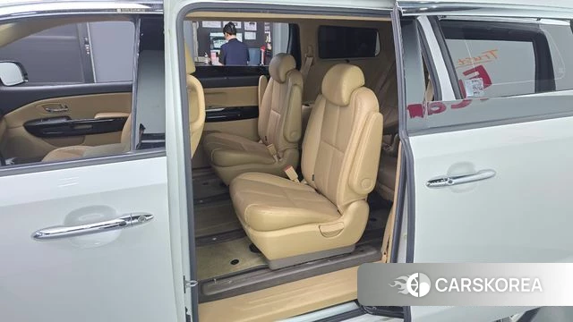 Kia The New Carnival 2019 Белый из Кореи, фото 2
