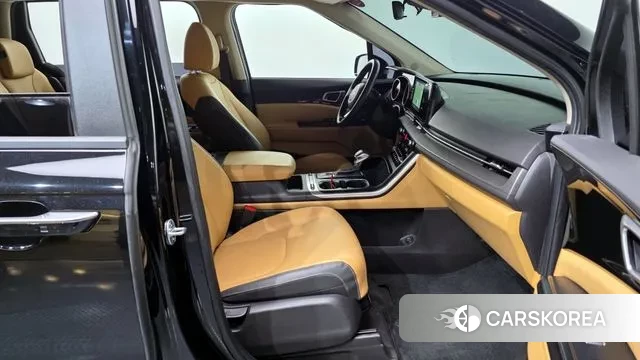 Kia Carnival 4th generation 2022 Черный из Кореи, фото 2