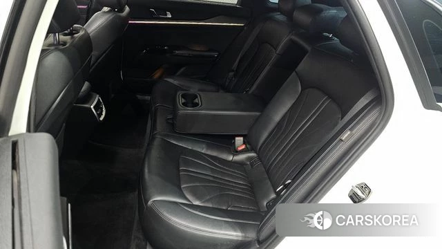 Kia K5 3rd generation 2023 Белый из Кореи, фото 2