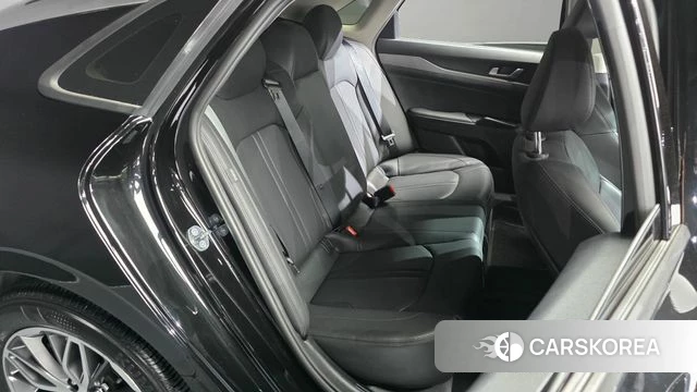 Kia K5 3rd generation 2023 Черный из Кореи, фото 2