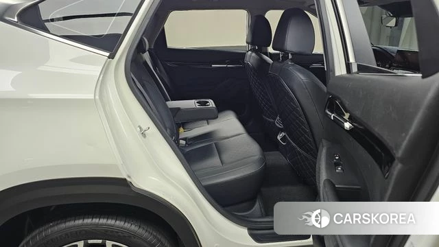 Kia Seltos 2021 Белый из Кореи, фото 2