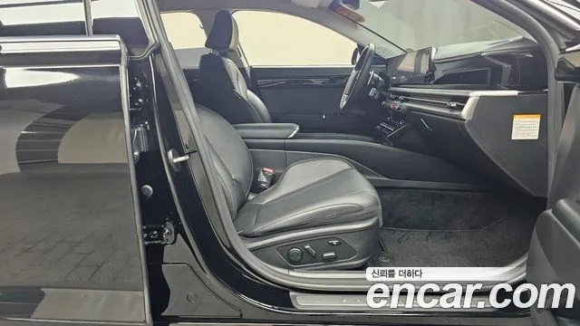 Hyundai Grandeur Hybrid (GN7) 2023 Черный из Кореи, фото 2