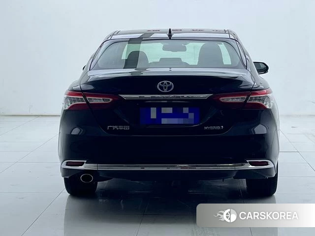Toyota Camry 2024 Черный из Китая, фото 2