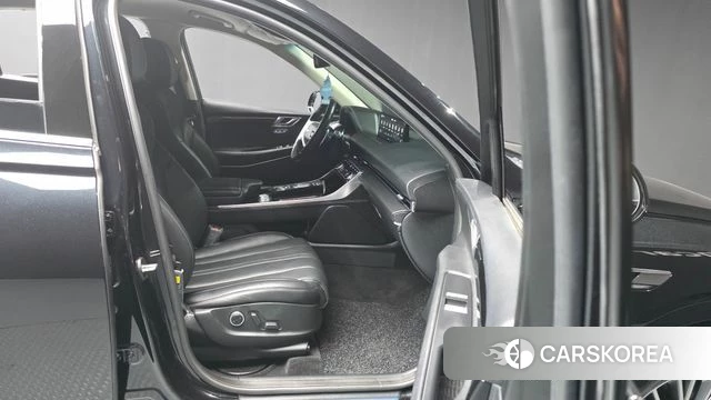 Genesis GV80 2022 Черный из Кореи, фото 2