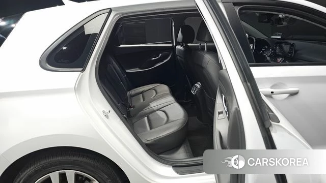 Hyundai i30 (PD) 2018 Белый из Кореи, фото 2