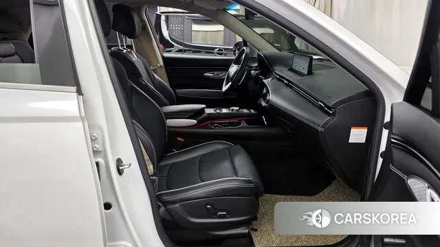 Genesis Electrified GV70 2023 Белый из Кореи, фото 2