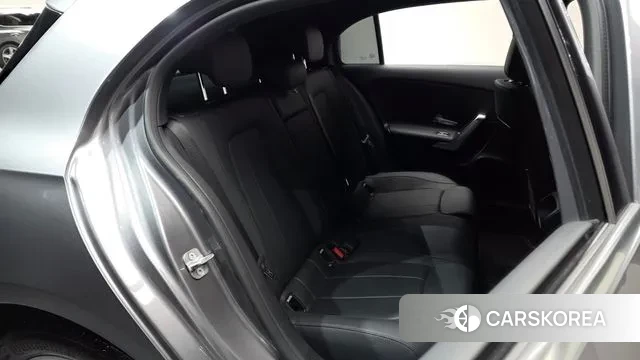 Mercedes-Benz A-Class W177 2024 Серый из Кореи, фото 2