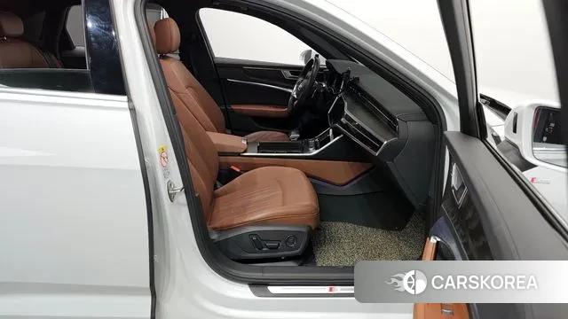 Audi A6 (C8) 2022 Белый из Кореи, фото 2